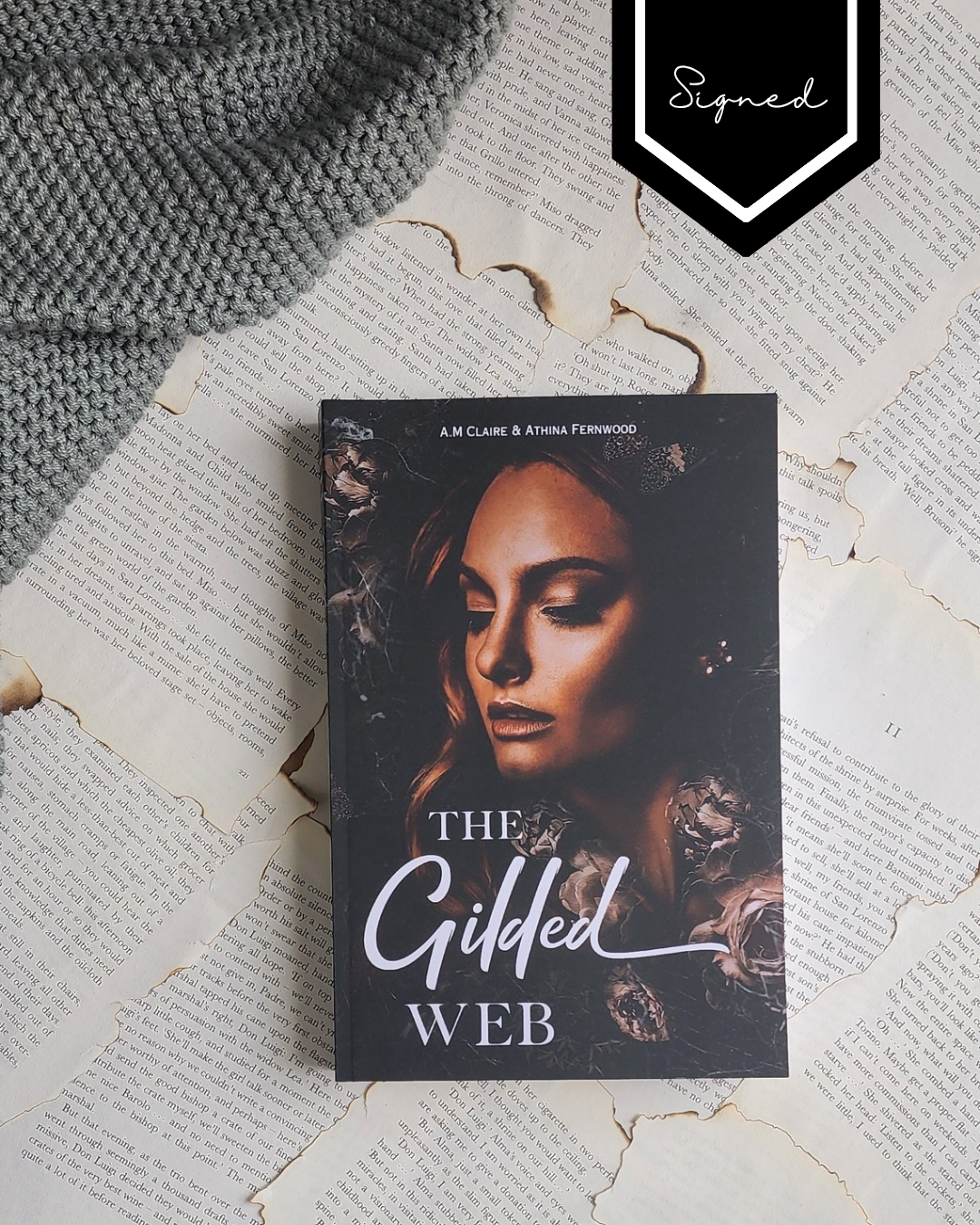 The gilded web - A.M Claire & Athina Fernwood (PAPERBACK) - Signed