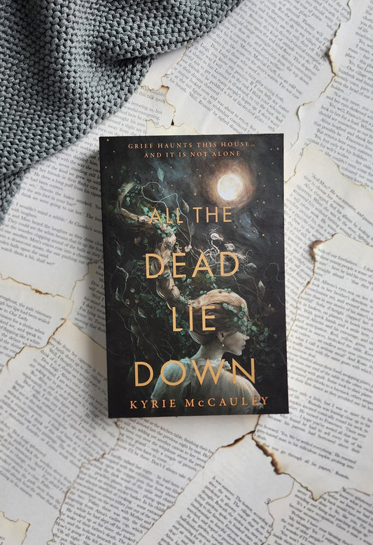 All The Dead Lie Down - Kyrie McCauley (PAPERBACK)