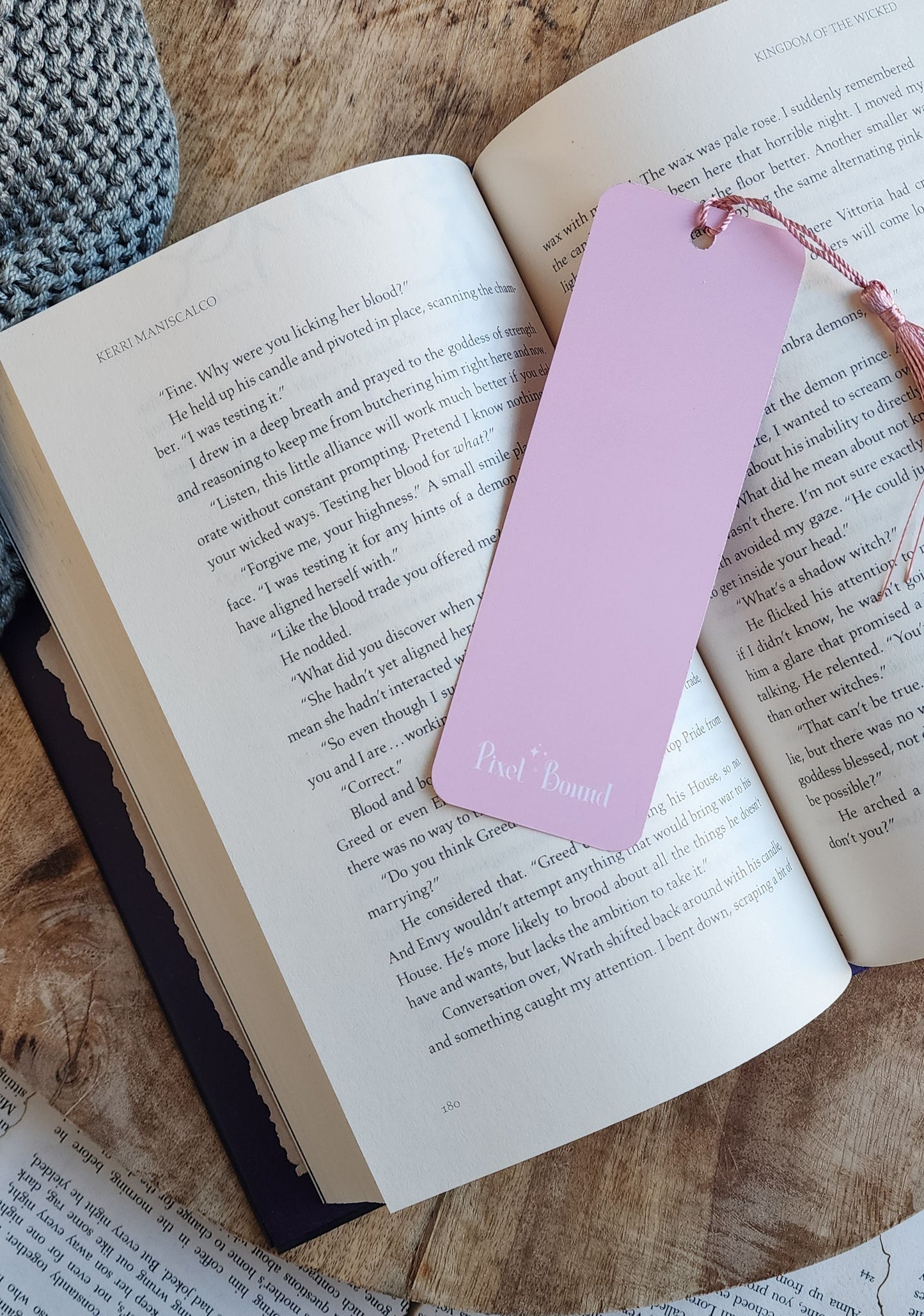 Bookmark - Smut Slut